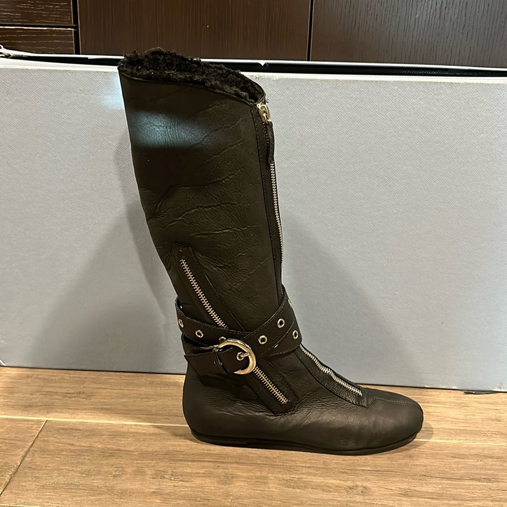 Knee high Giuseppe Zanotti fur trim wedge heel boots - immaculate - size 39